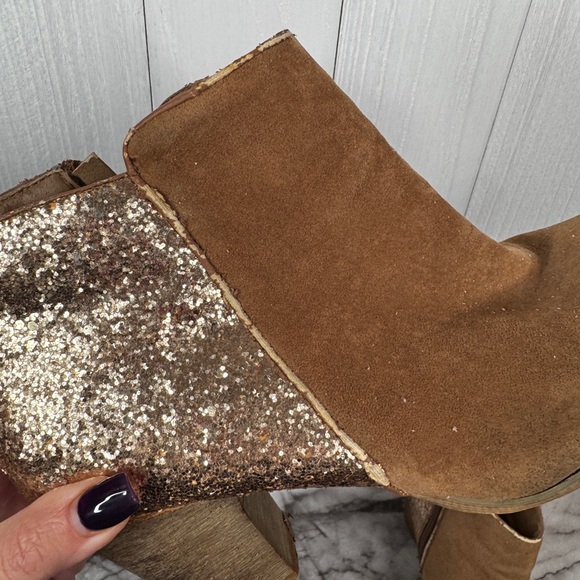 Brown and Gold Ankle Boots - Picture 3 of 9